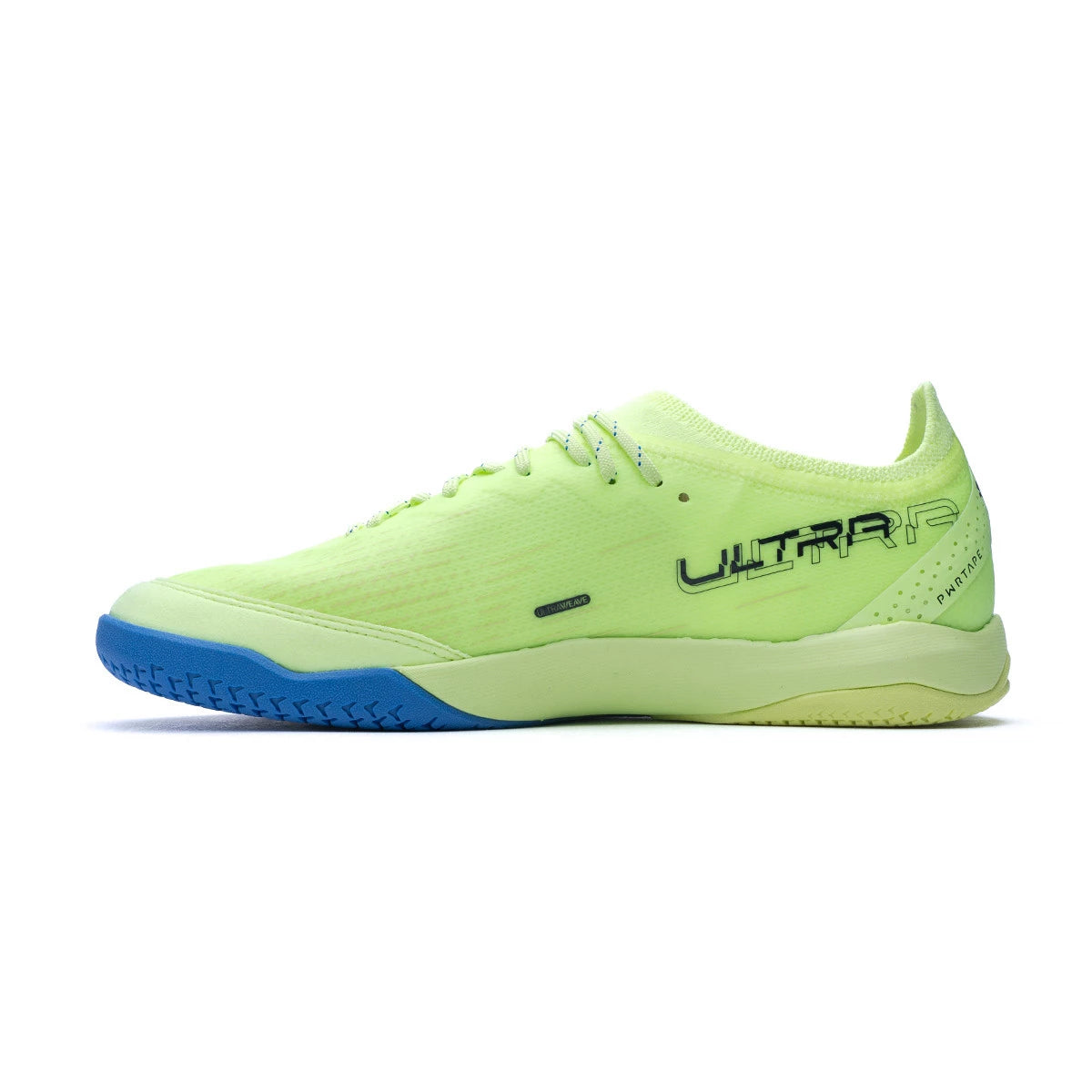 Ultra Ultimate Court Football Boots